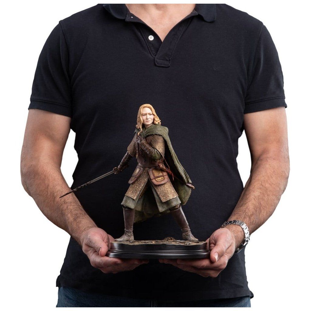 Éowyn Lord of the Rings Statue